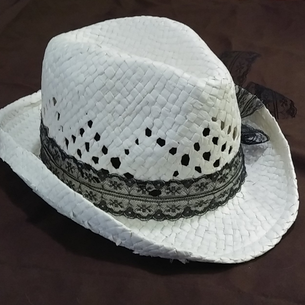 Hat - Picture 2 of 3